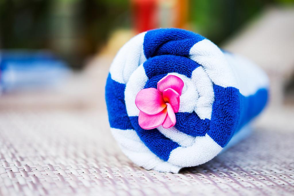 Arya Inn Enny Salon And Spa レンボンガン島 エクステリア 写真